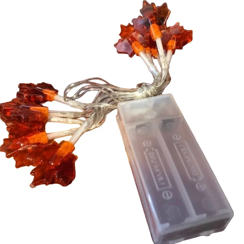 LED Fall Leaf Light 3 FT Strand NWOT